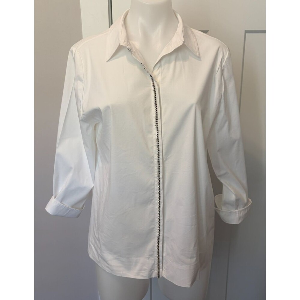 Chicos Womens Button TOP 3/4 Cuffed Sleeve White Rhinestone Size 1 (M/8)